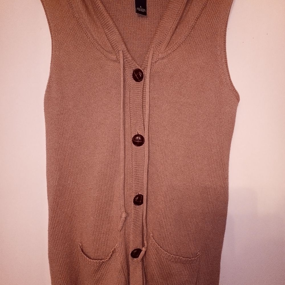 Willi Smith Hooded Button down Sweater Vest